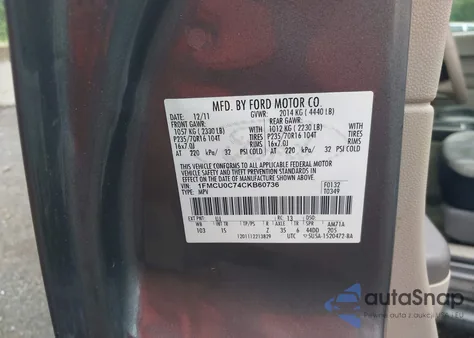 2012 Ford Escape Xls z USA, uszkodzony, nr VIN 1FMCU0C74CKB60736